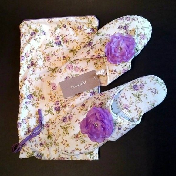 NEW Floral Thong Slippers, Purple Rosettes, Large with BONUS! - Picture 2 of 7